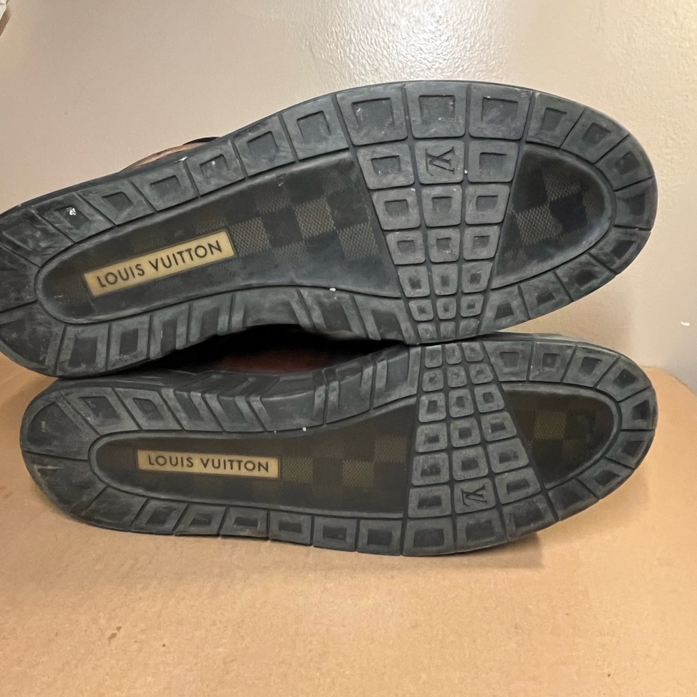 Authentic Louis Vuitton Men’s High Top Leather Sneakers size 12 - Picture 7 of 11